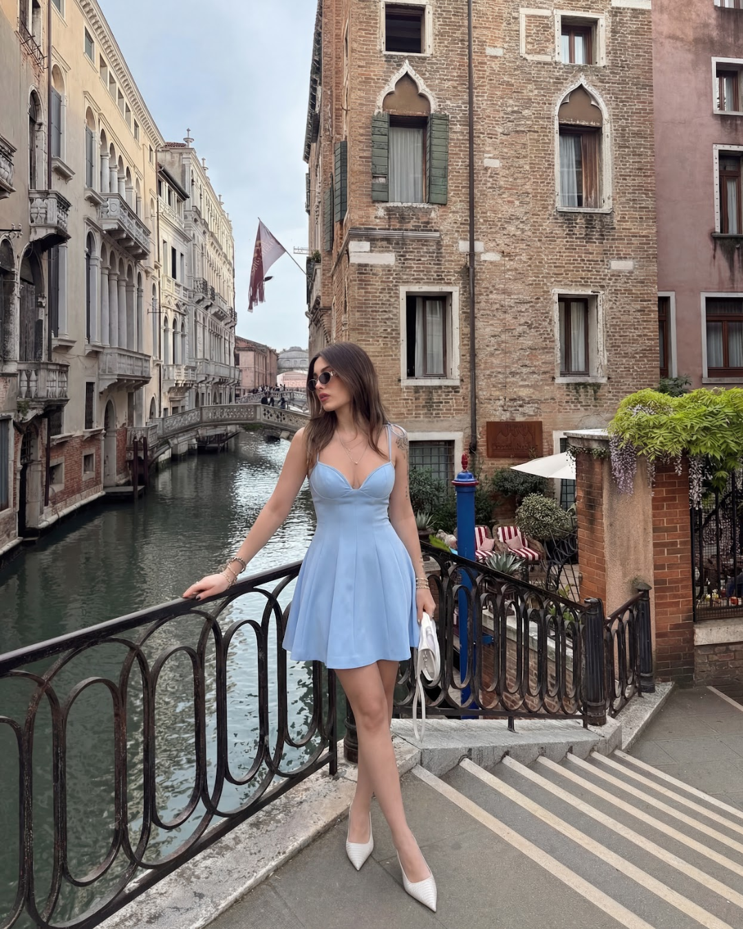 ELEGANTE CORSET JURK MET BANDJES