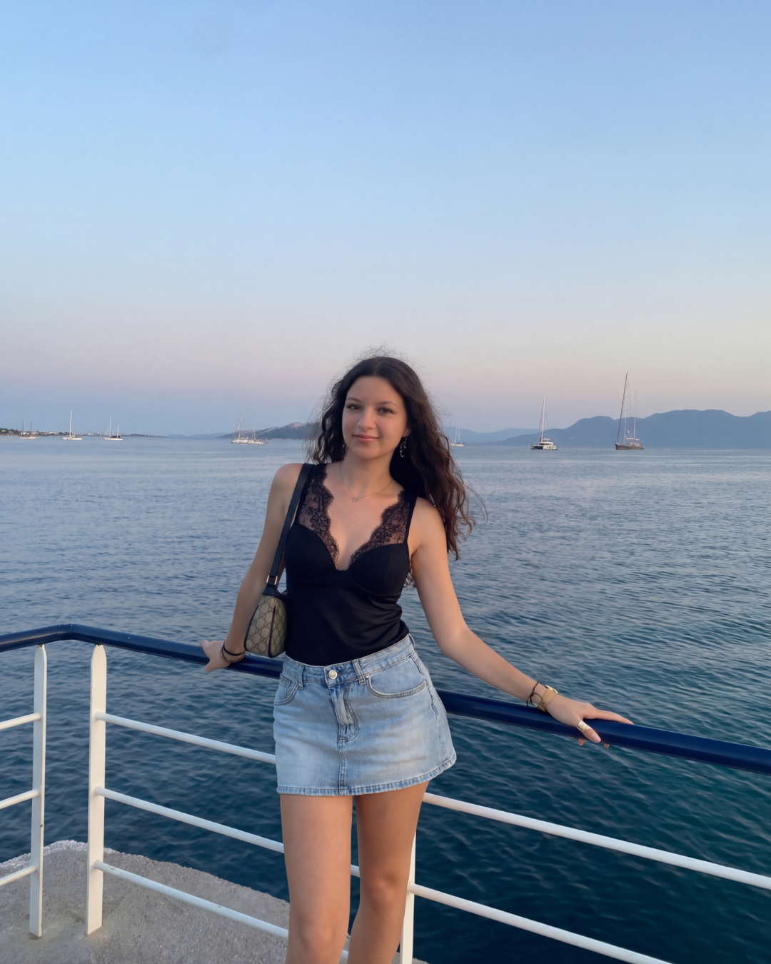 LEGANTE TOP MET KANTRAND