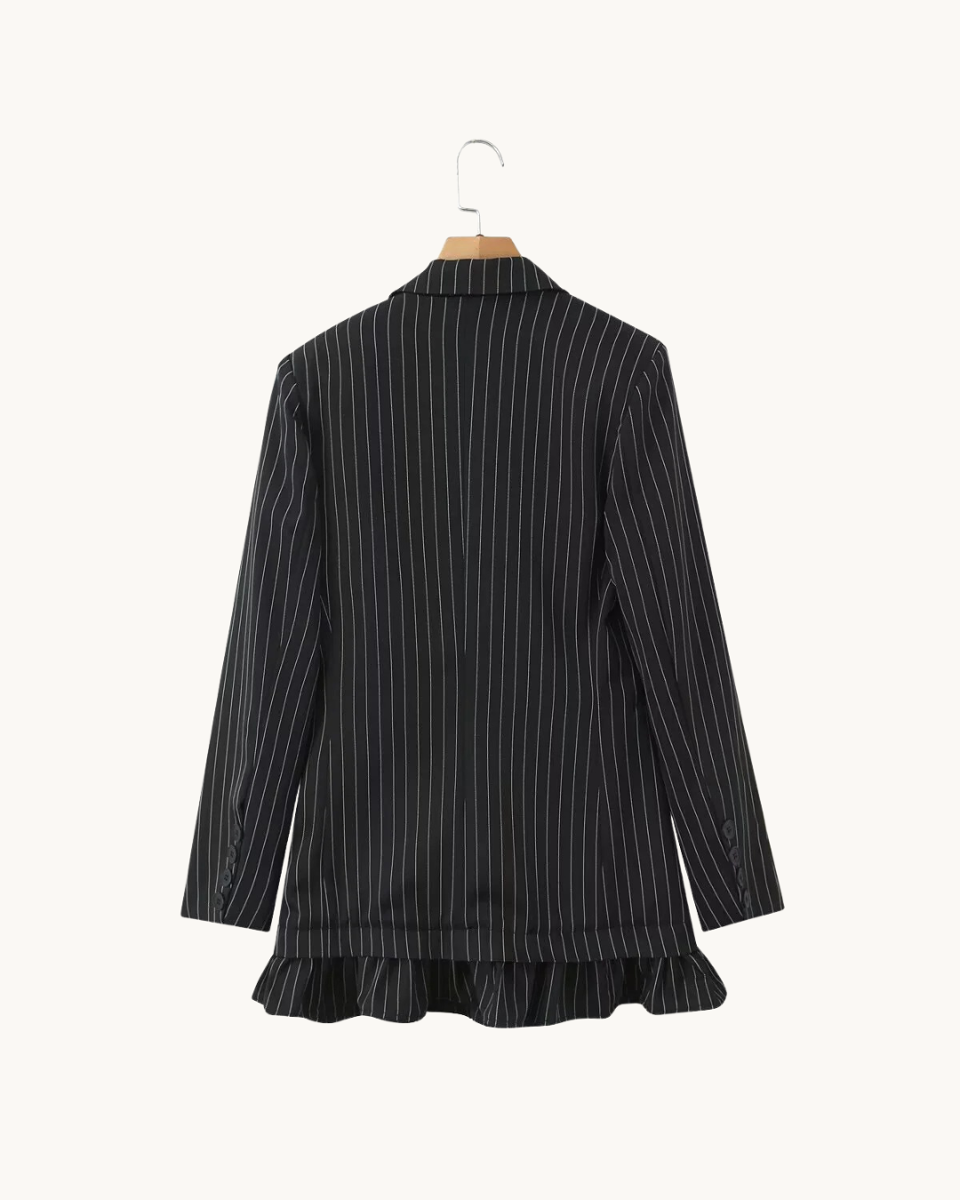 ELEGANTE GESTREEPTE BLAZER MET RUFFLE - ZWART