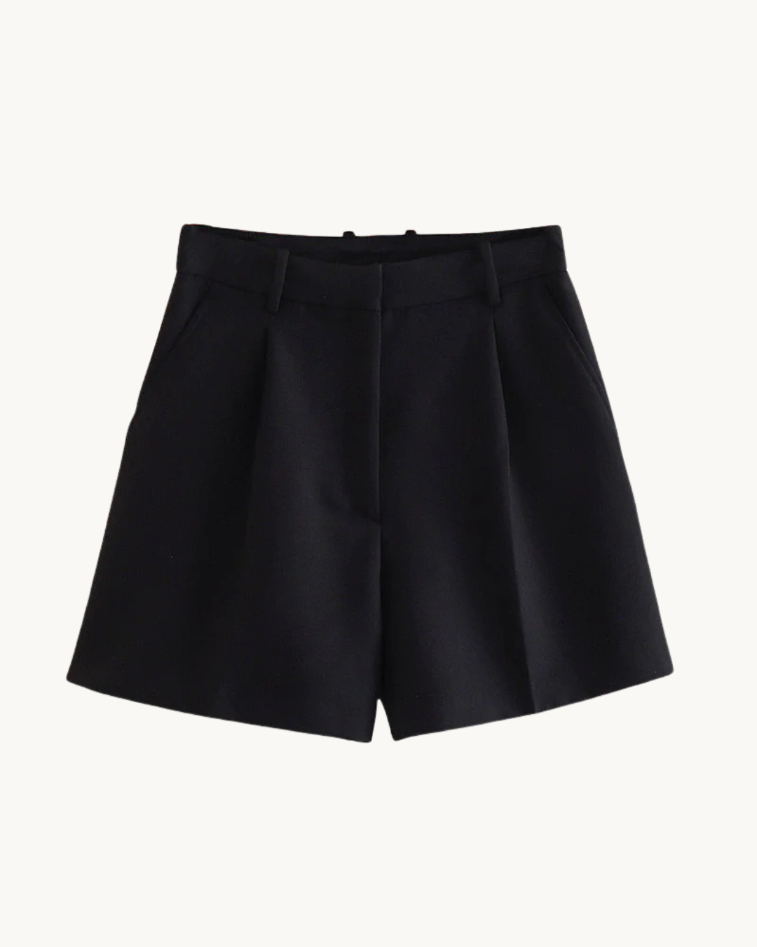 ELEGANTE SHORT MET PLOOIEN