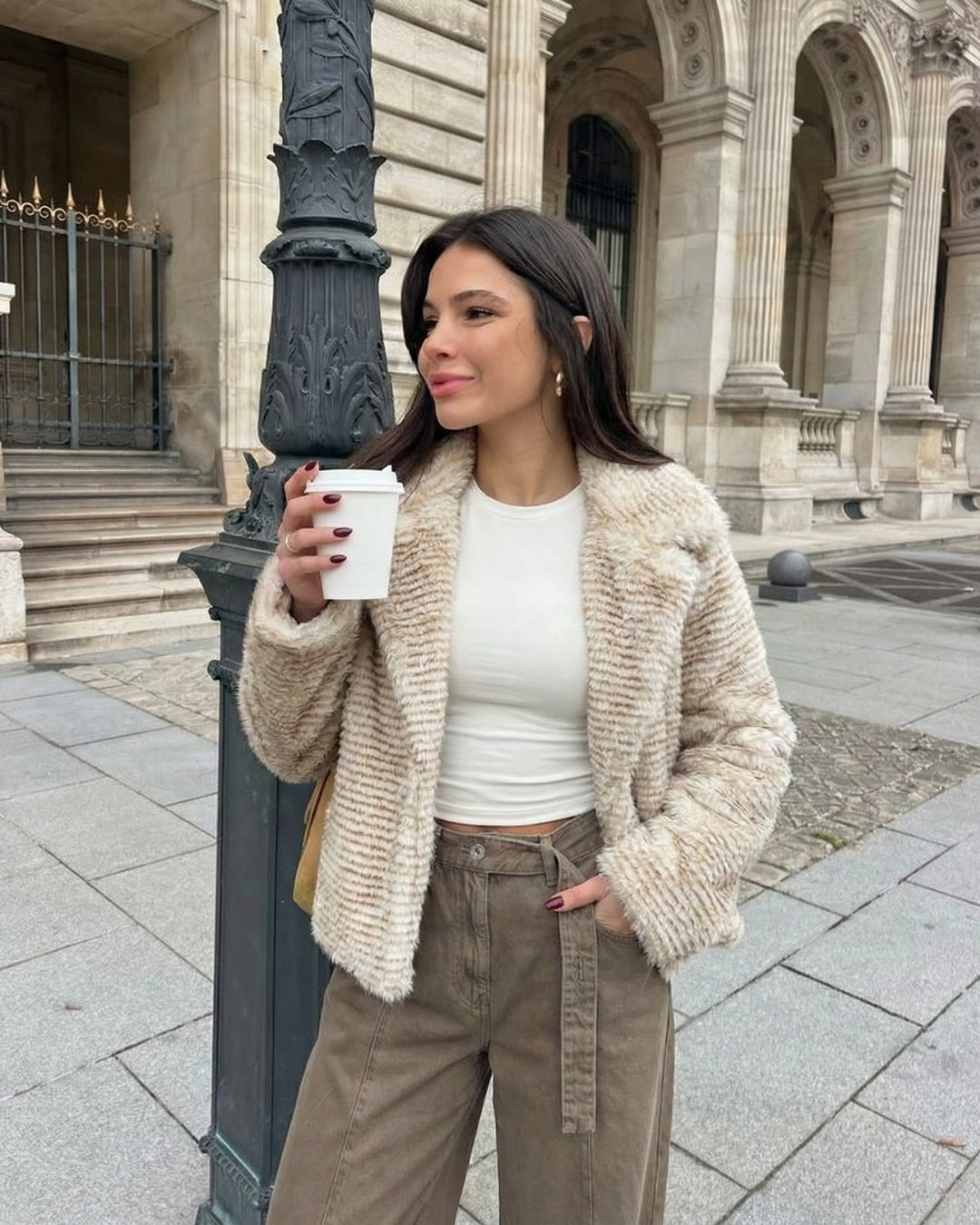 LUXE TWEED JAS MET KRAAG - BEIGE