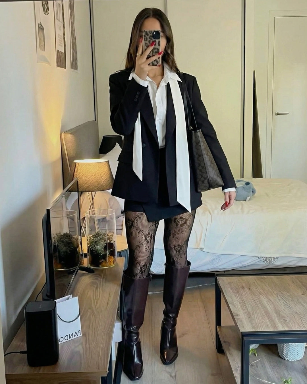 STIJLVOLLE BLAZER MET SJAALKRAAG - ZWART