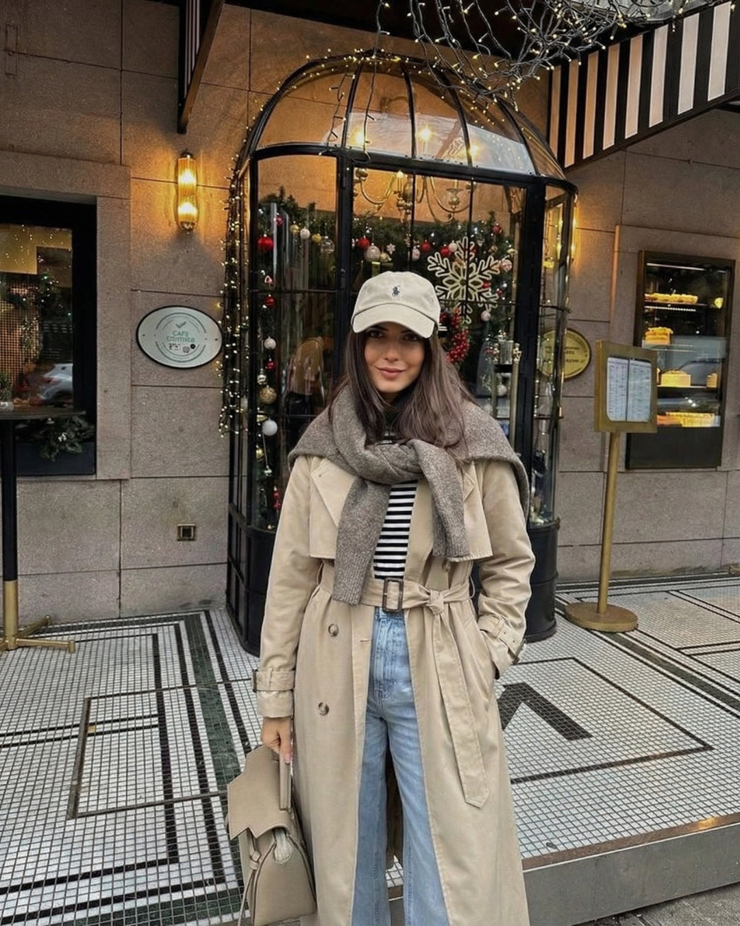 CASUAL TRENCHCOAT MET RIEM - KAKI