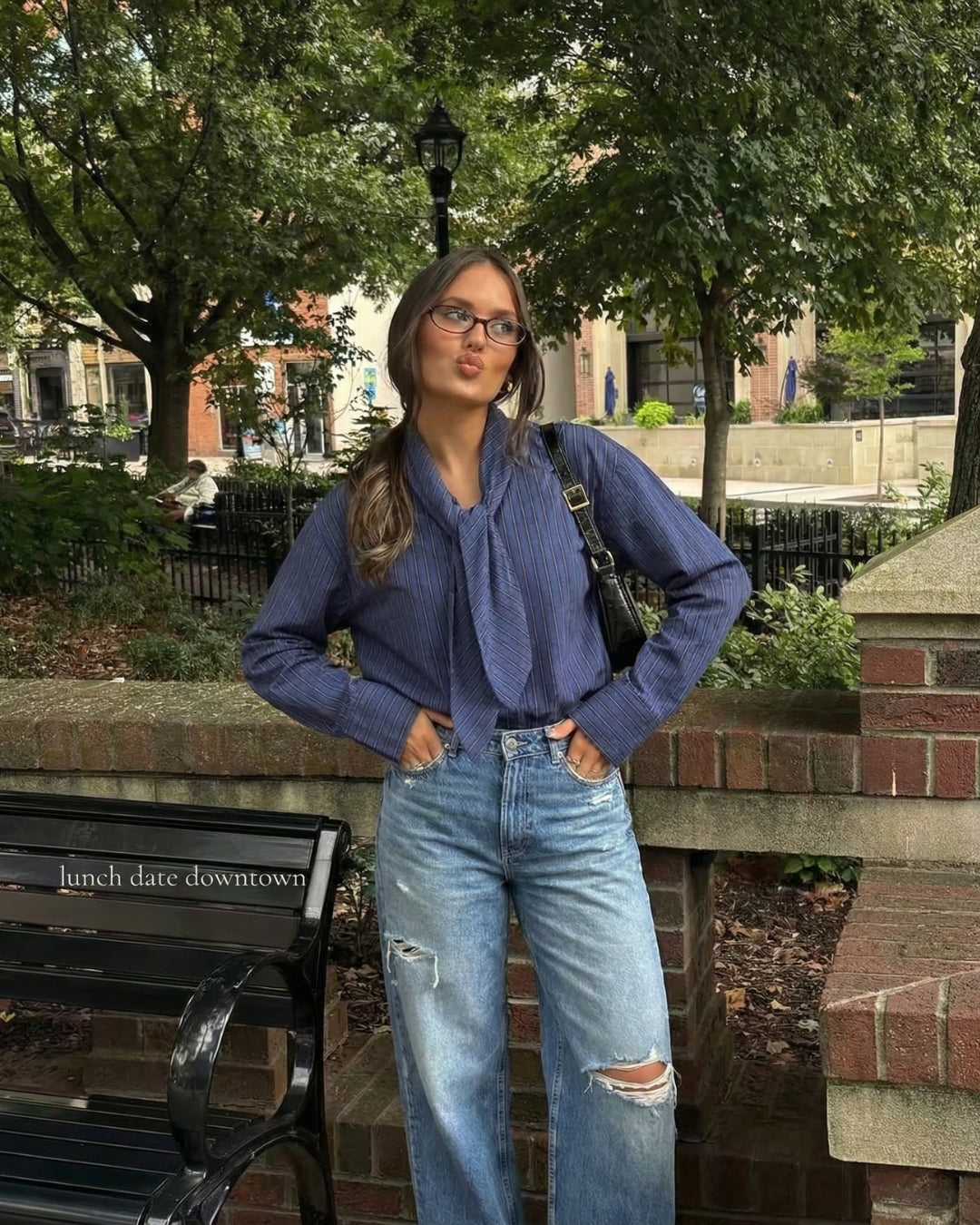 VINTAGE DESTROYED JEANS