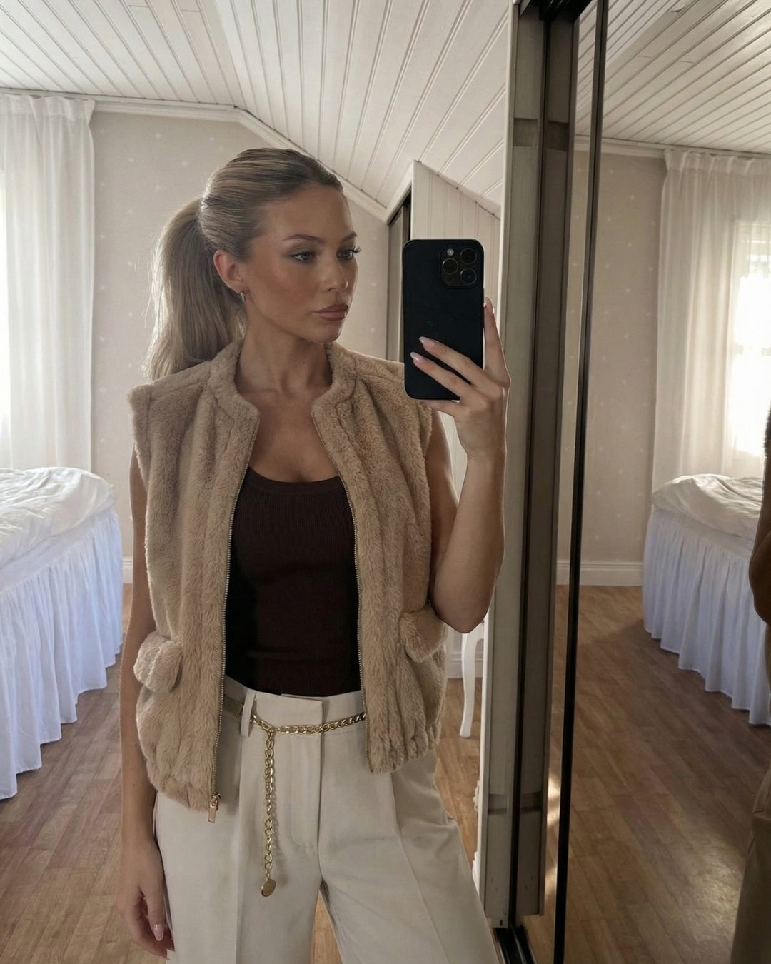 WARME TEDDY BODYWARMER - BEIGE